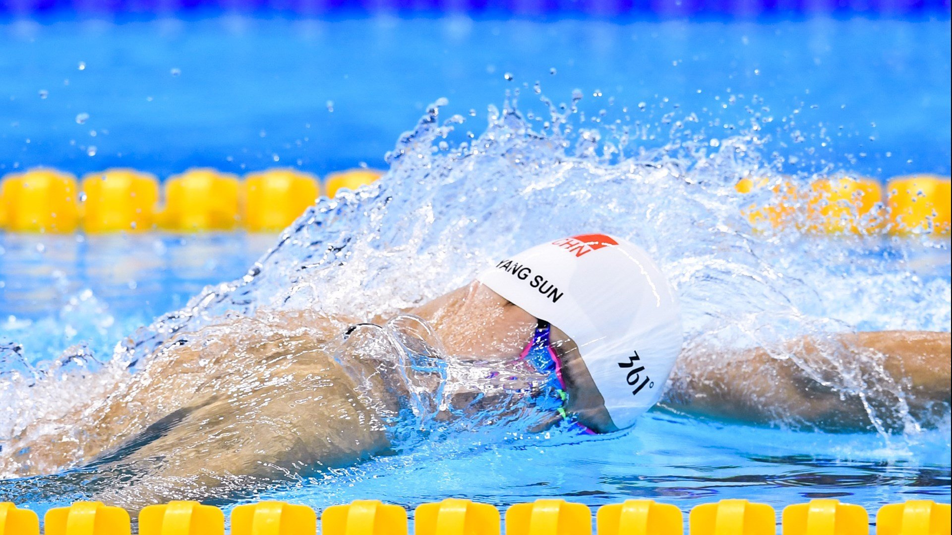 世界陀螺锦标赛中国队首次参赛即获佳绩，陀螺比赛现场